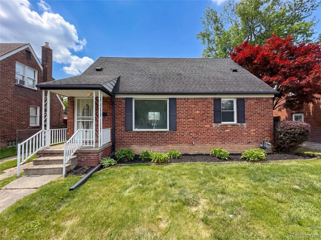 8069 Beaverland Detroit City MI 48239