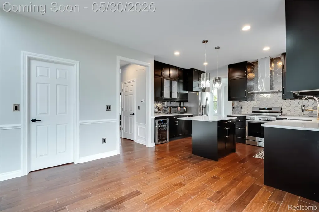 6330 Sadie Lane Van Buren Charter Township MI 48111