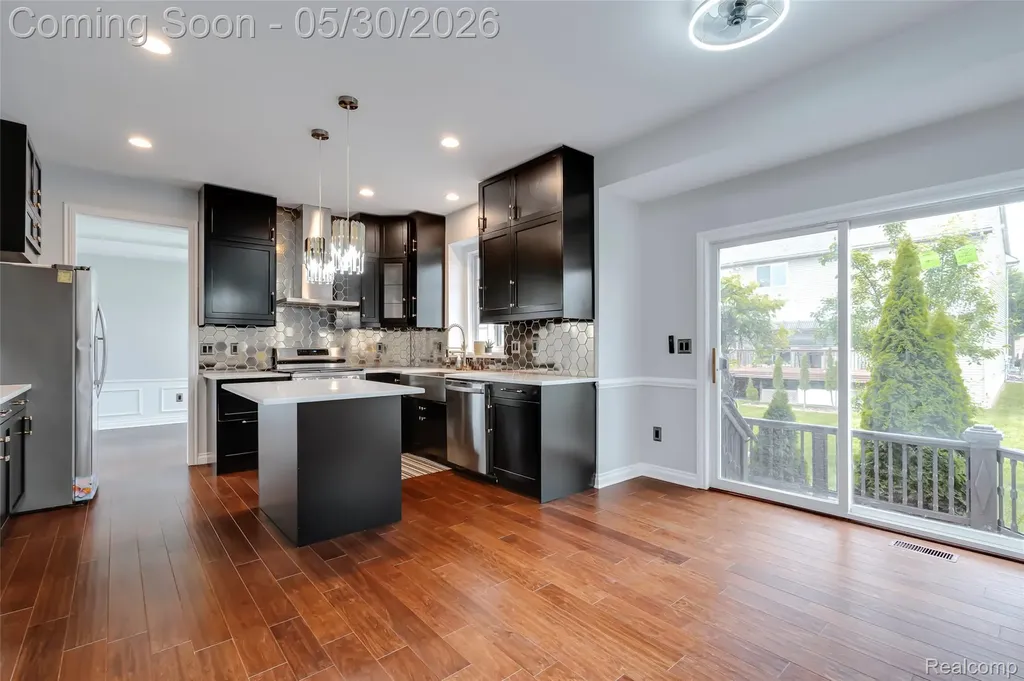 6330 Sadie Lane Van Buren Charter Township MI 48111