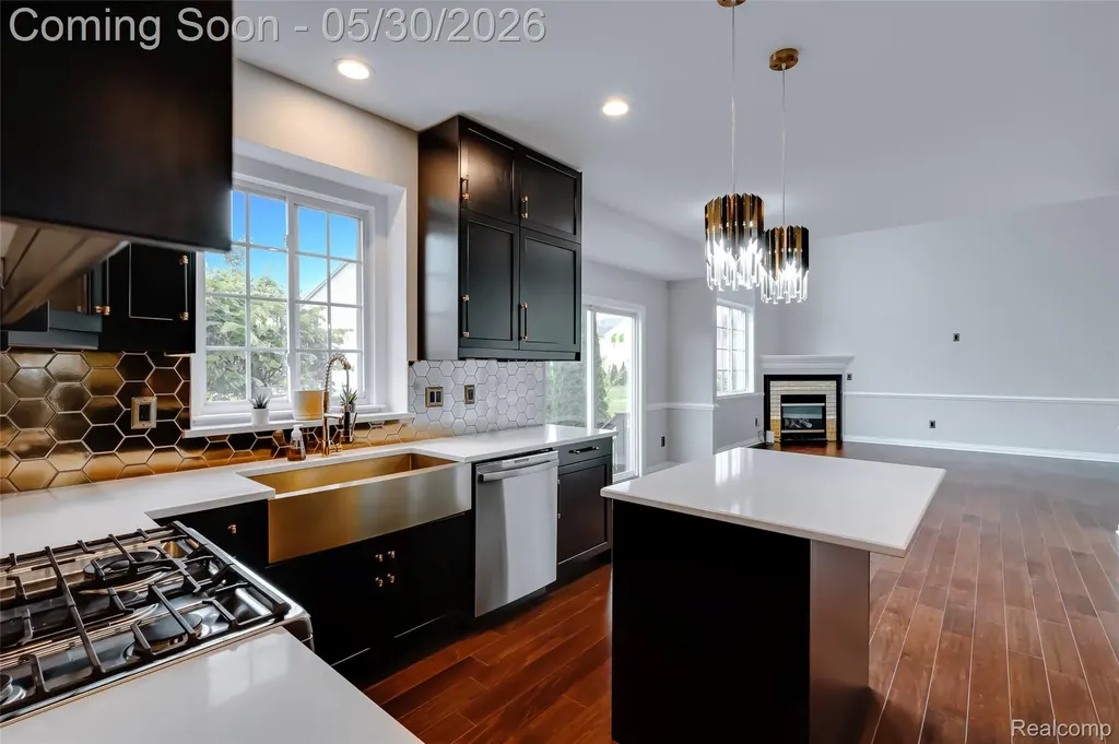 6330 Sadie Lane Van Buren Charter Township MI 48111