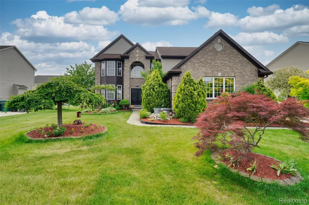 6330 Sadie Lane Van Buren Charter Township MI 48111