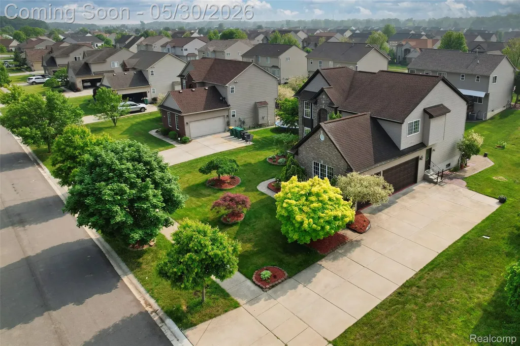 6330 Sadie Lane Van Buren Charter Township MI 48111
