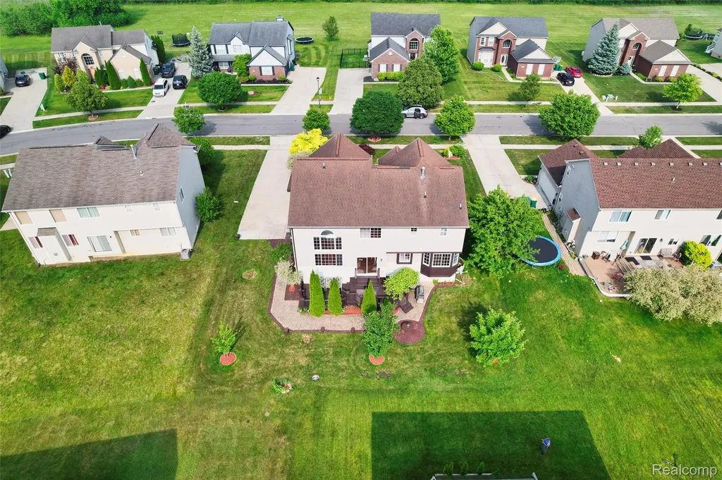 6330 Sadie Lane Van Buren Charter Township MI 48111