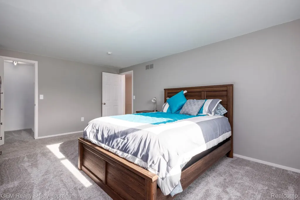 1831 N Arbor Way Drive Canton Charter Township MI 48188