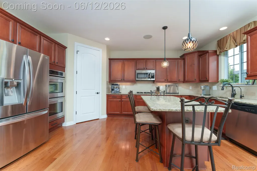 24455 Glenwood Drive Lyon Charter Township MI 48178