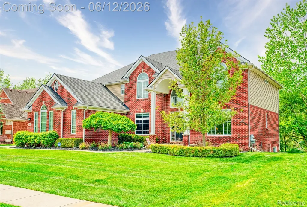 24455 Glenwood Drive Lyon Charter Township MI 48178
