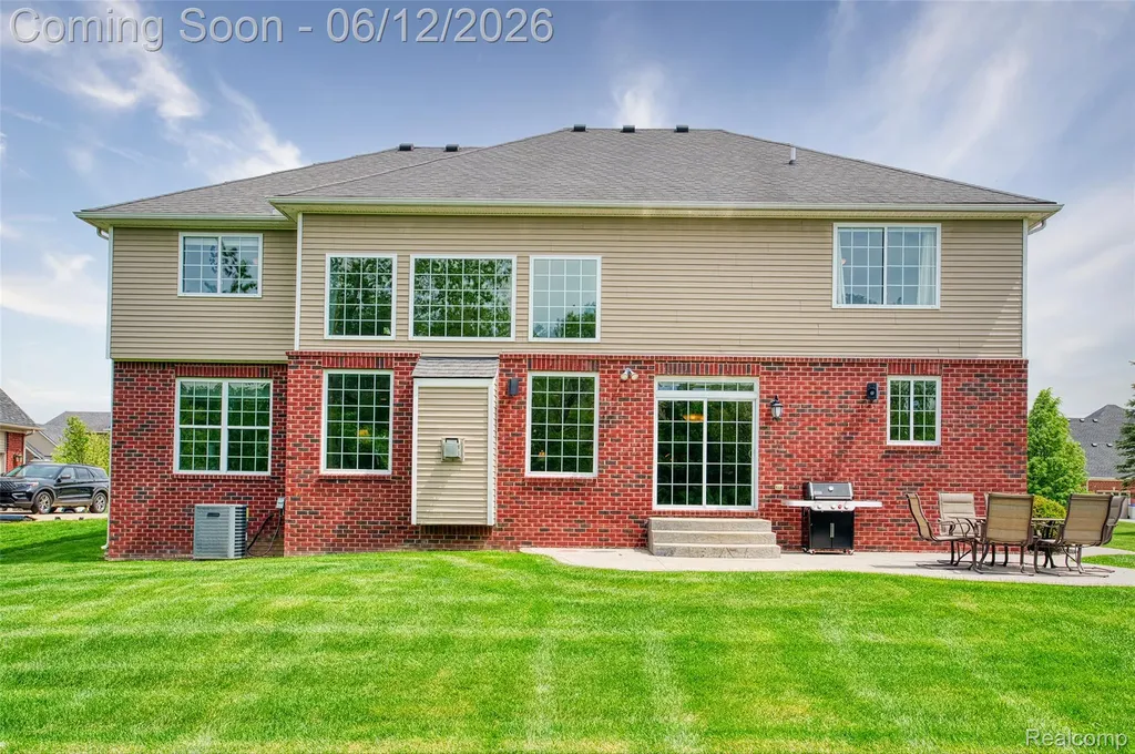 24455 Glenwood Drive Lyon Charter Township MI 48178