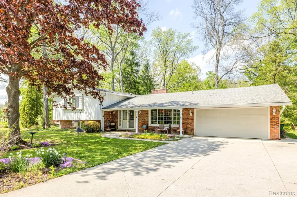 3560 North Road Clyde Township MI 48049