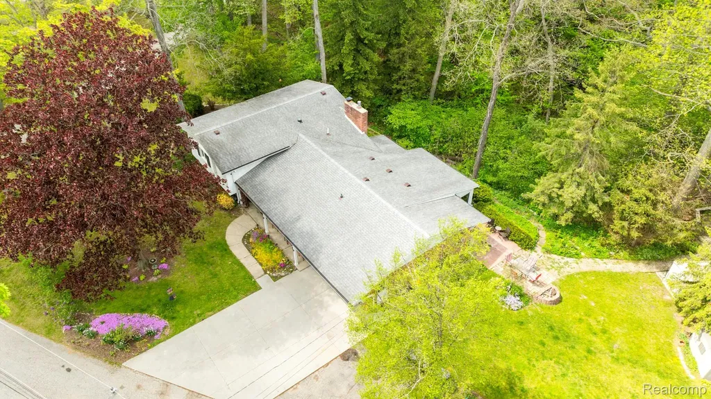 3560 North Road Clyde Township MI 48049