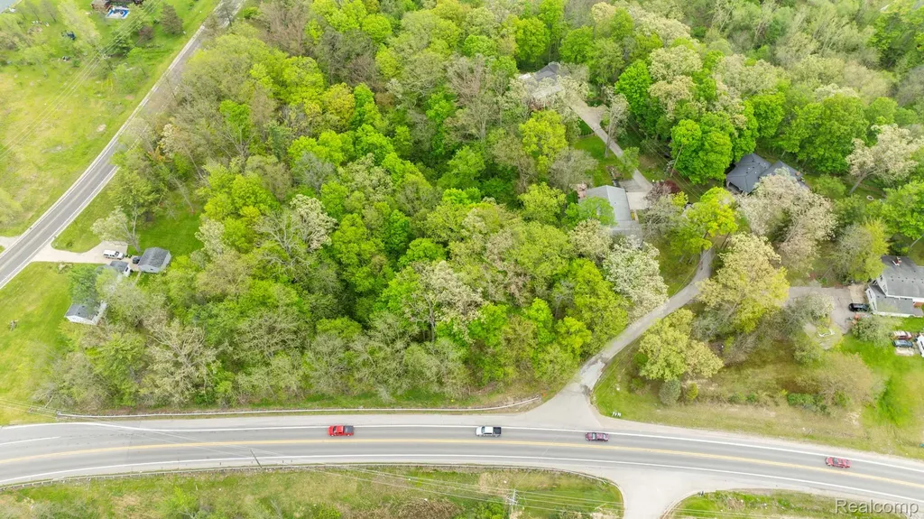 3560 North Road Clyde Township MI 48049
