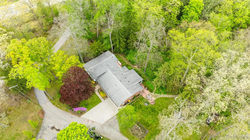 3560 North Road Clyde Township MI 48049