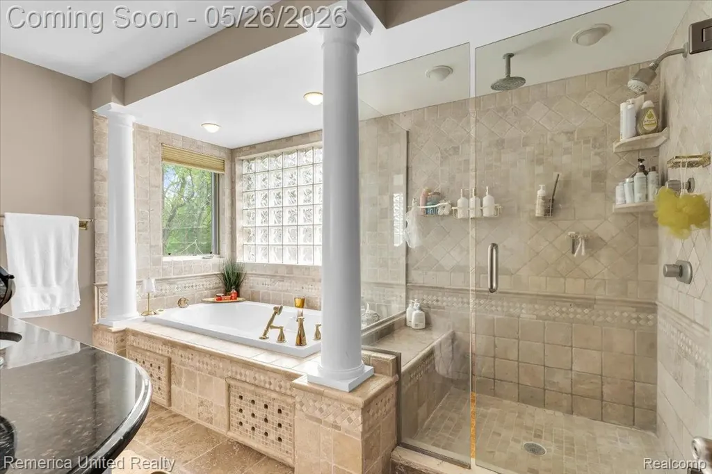 9422 Deer Creek Court Brighton Township MI 48114