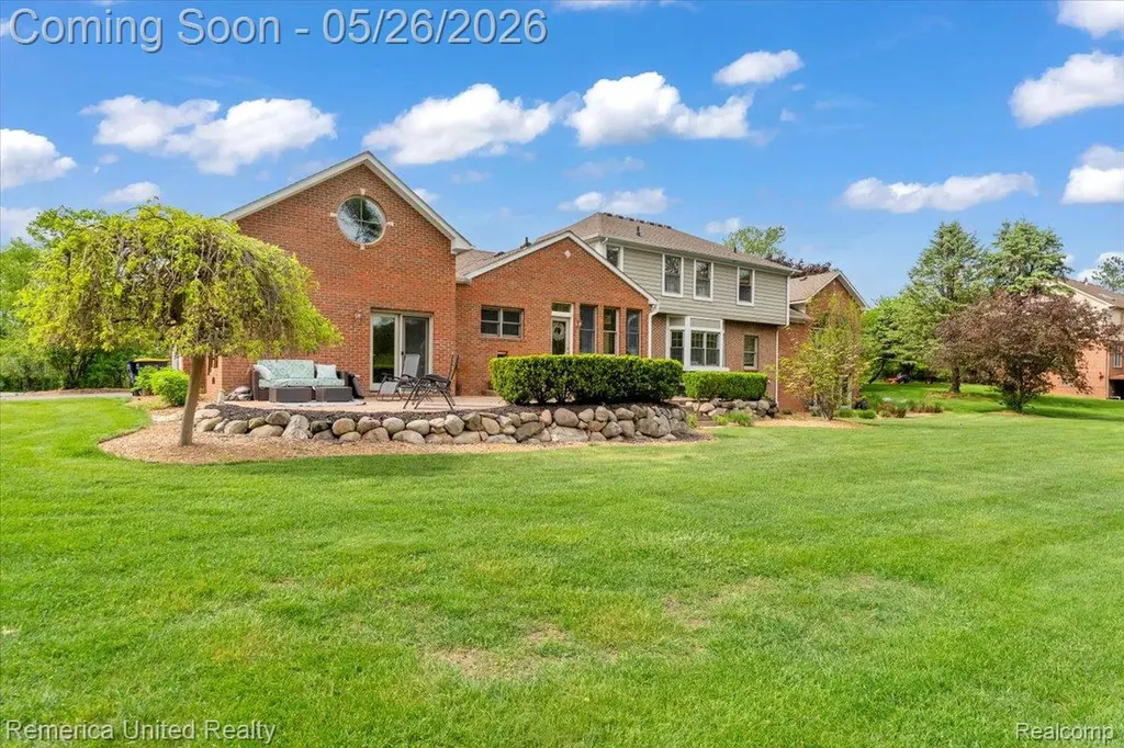 9422 Deer Creek Court Brighton Township MI 48114