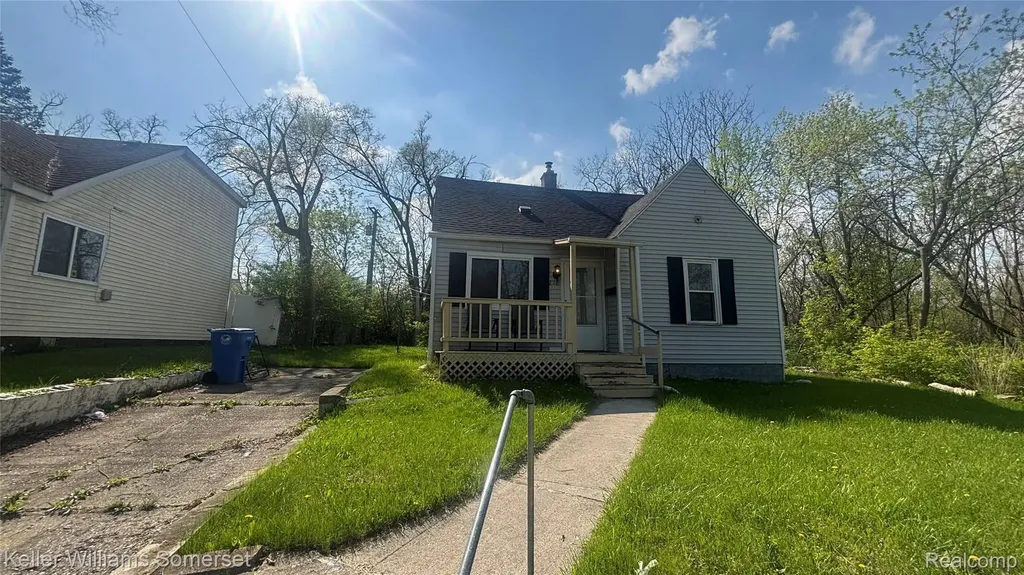 2118 Harriet Street Inkster City MI 48141