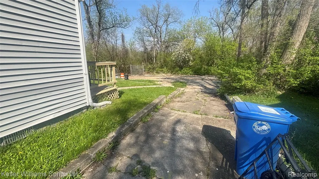 2118 Harriet Street Inkster City MI 48141