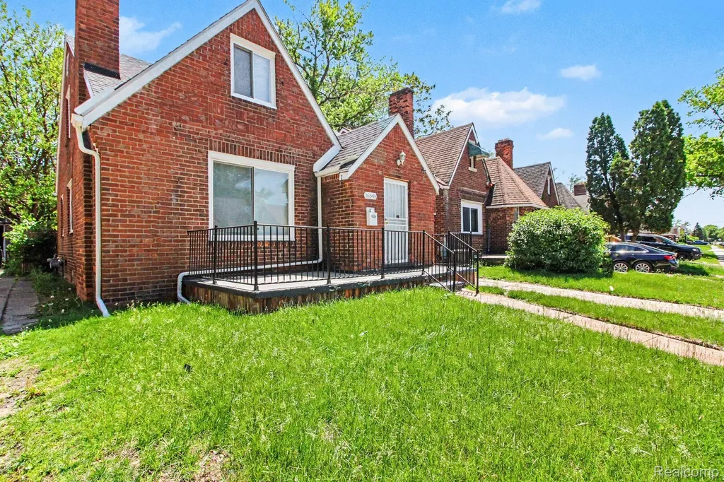 16548 Lesure Street Detroit City MI 48235