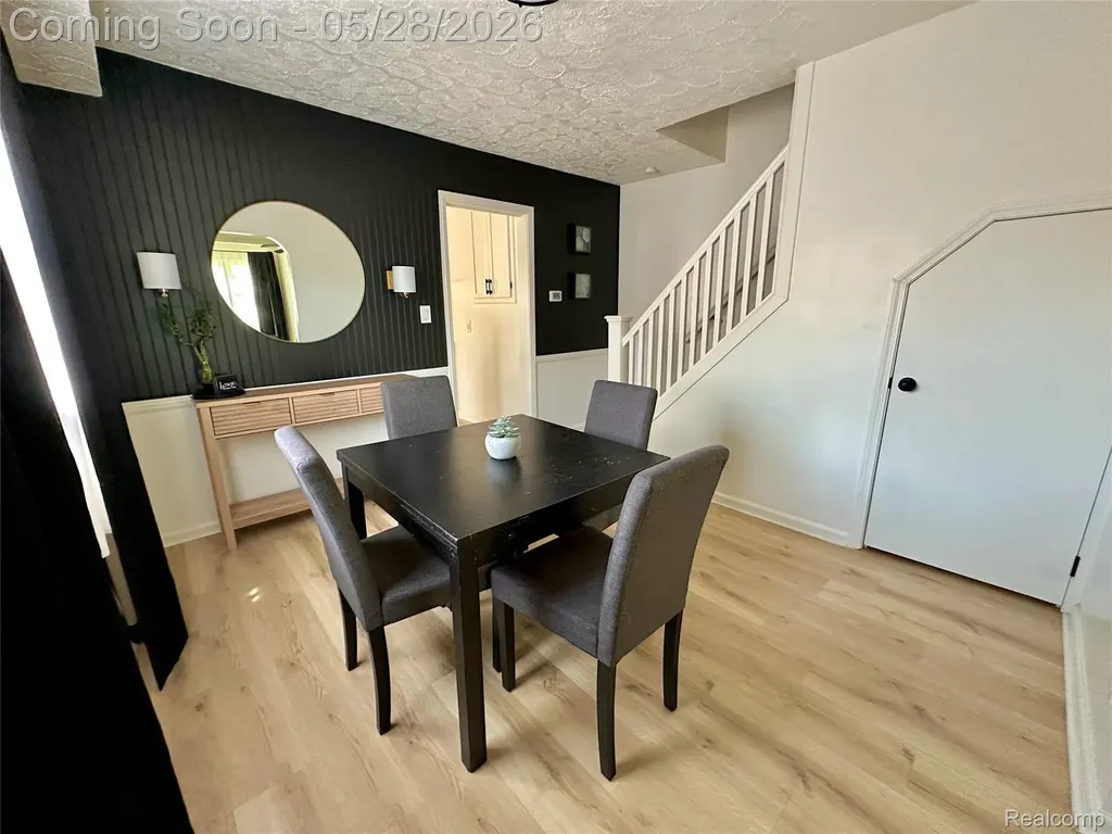 2349 W Ellery Avenue E Waterford Charter Township MI 48327