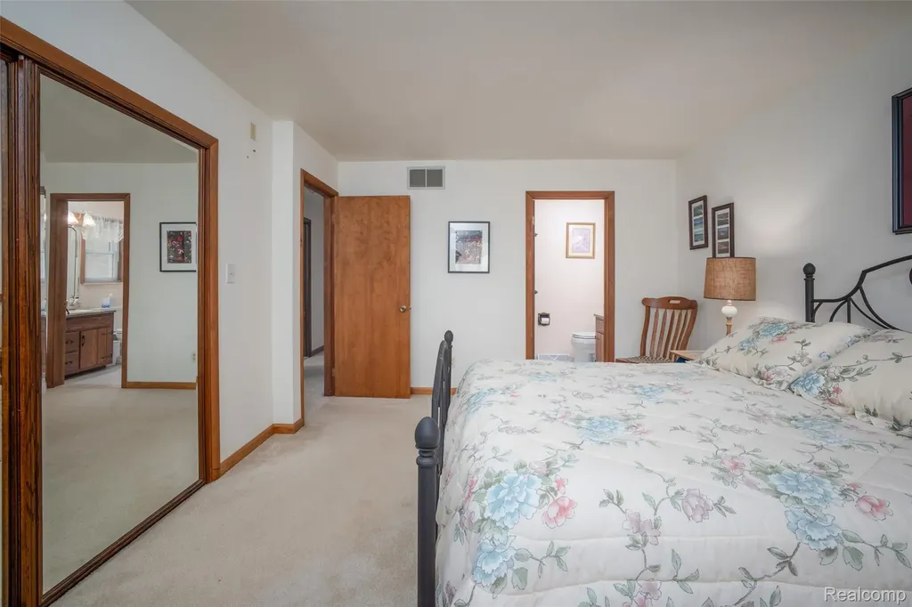 6240 Lakeshore Road N Delaware Township MI 48465