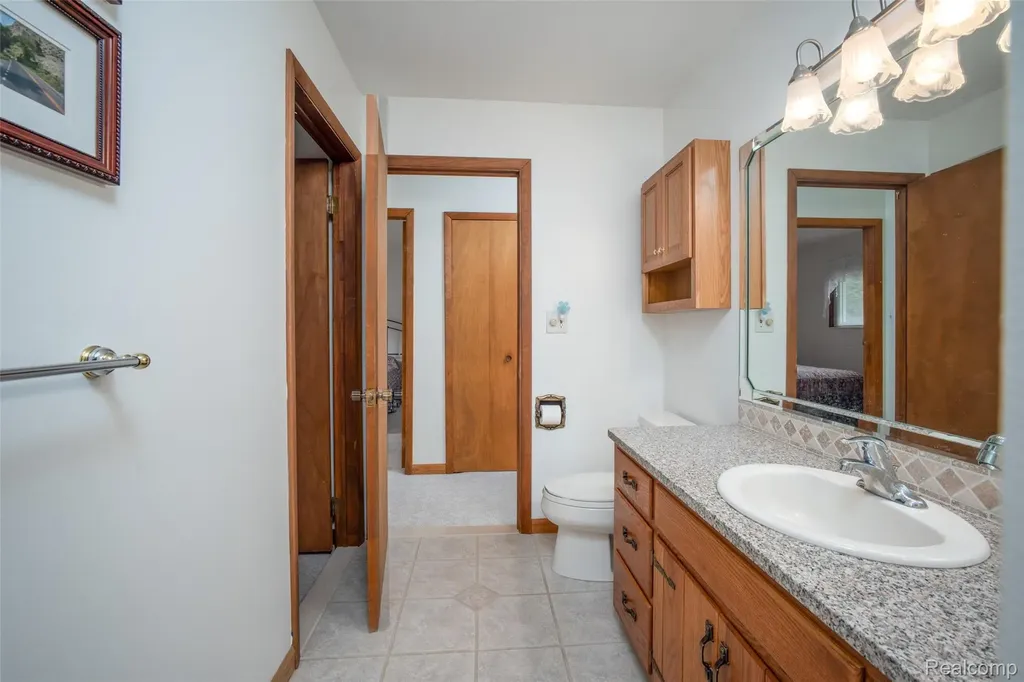 6240 Lakeshore Road N Delaware Township MI 48465