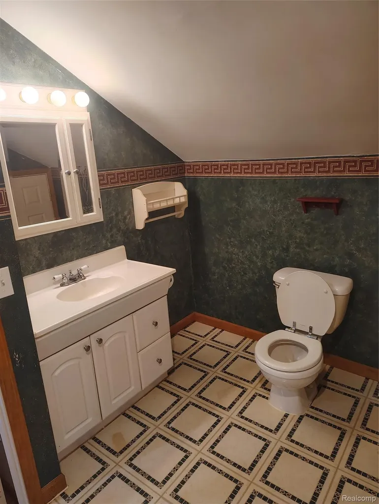 53540 W 12 Mile Road Lyon Charter Township MI 48393