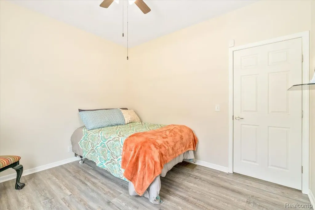 11541 Mcfall Drive Augusta Charter Township MI 48191