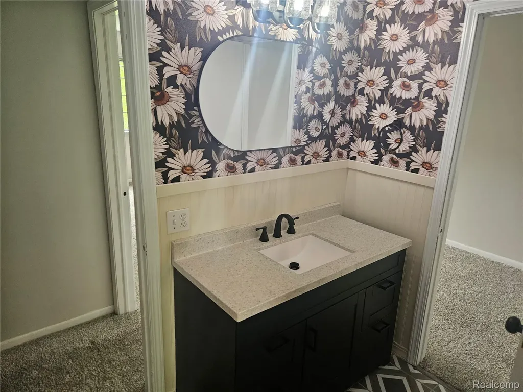 1210 Bay Ridge Highland Charter Township MI 48356