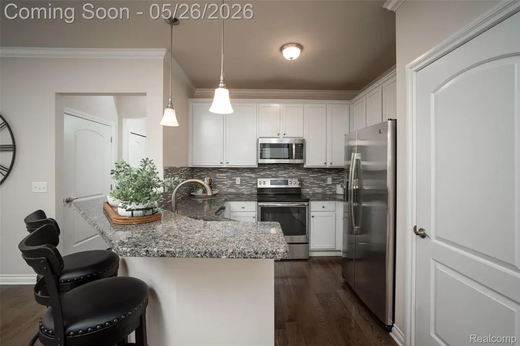 42384 Gateway Drive Plymouth Charter Township MI 48170