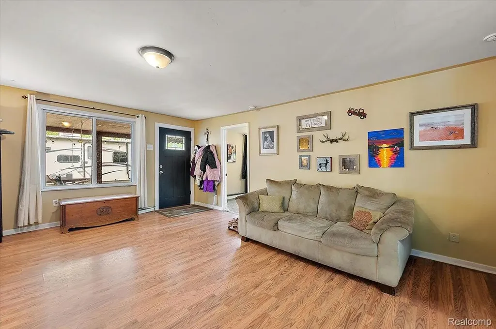 3915 Fruit Street Clay Township MI 48001