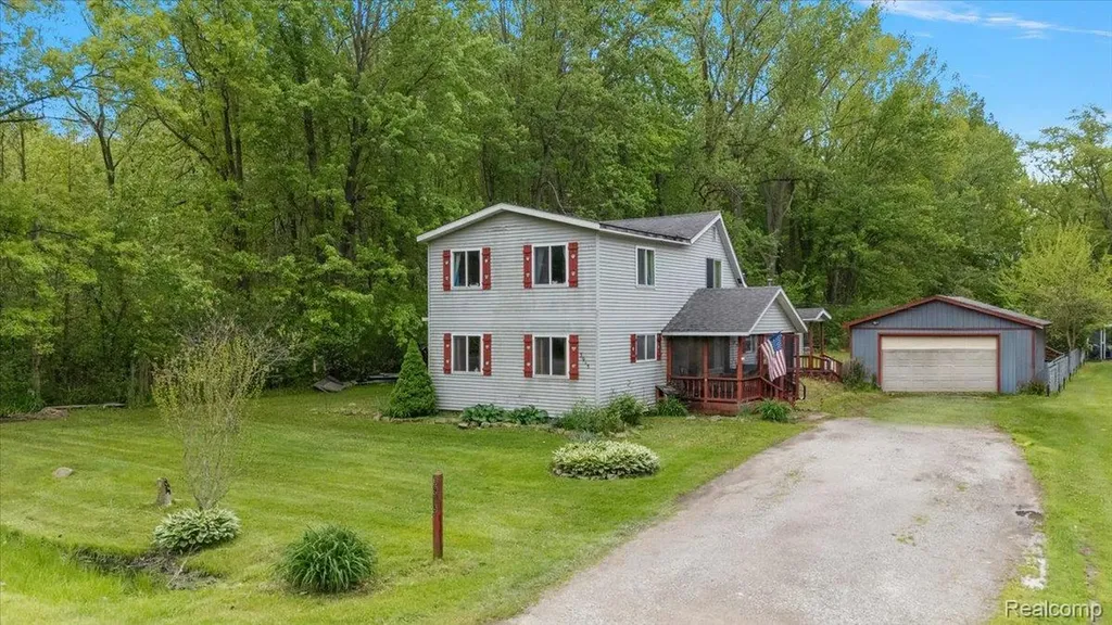 3915 Fruit Street Clay Township MI 48001