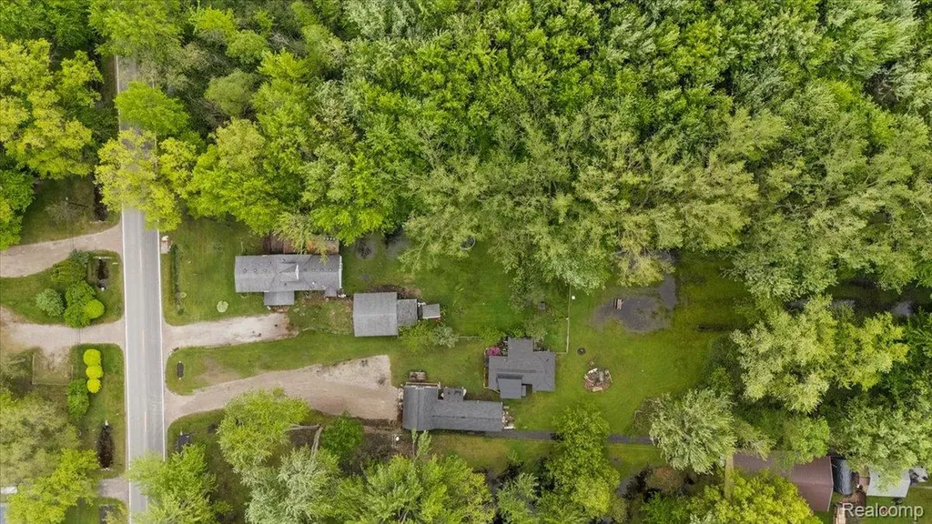 3915 Fruit Street Clay Township MI 48001