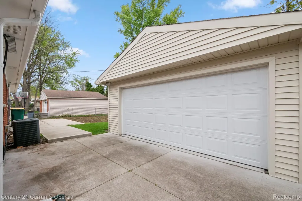 30238 S Stockton Drive Farmington Hills City MI 48336