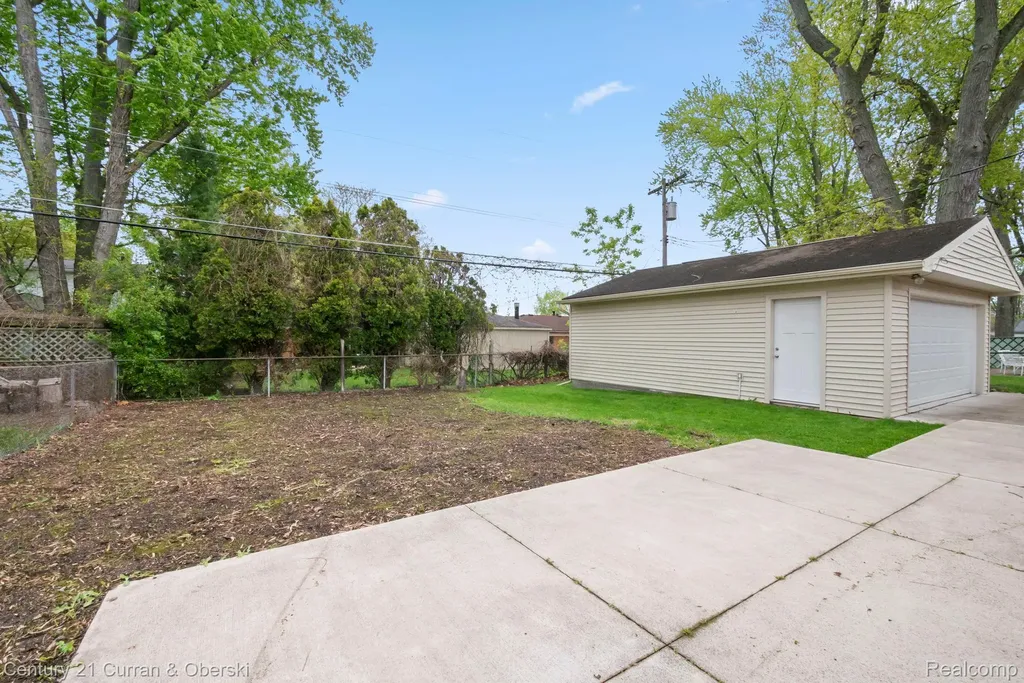 30238 S Stockton Drive Farmington Hills City MI 48336