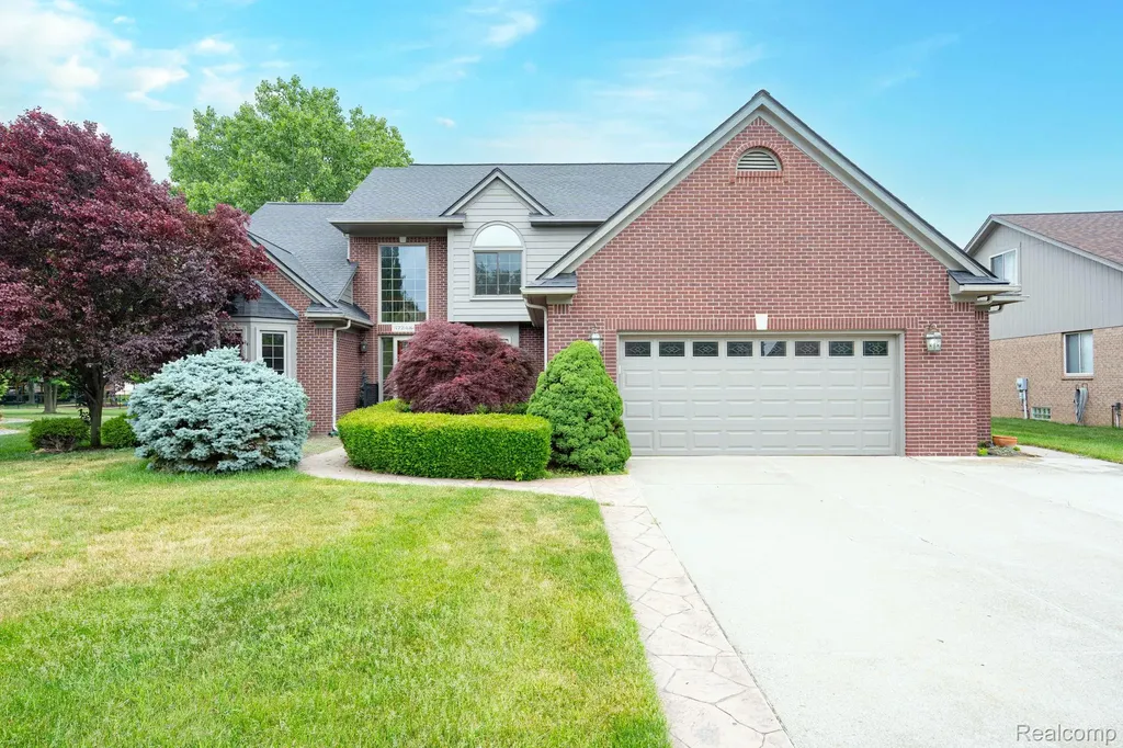 47248 Malburg Way Drive Macomb Township MI 48044