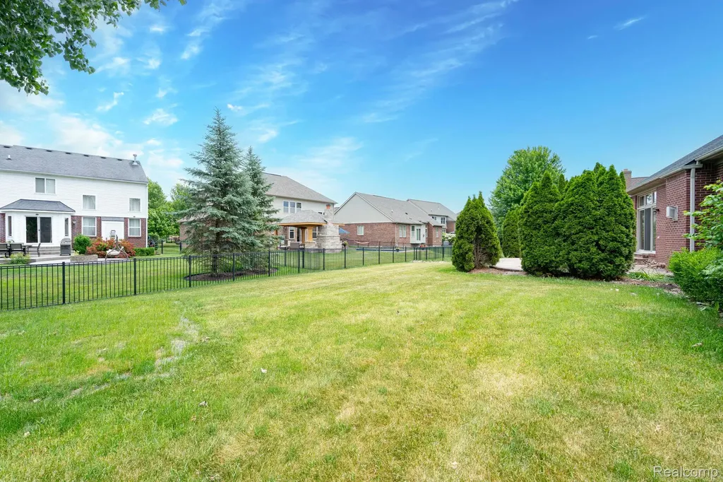 47248 Malburg Way Drive Macomb Township MI 48044