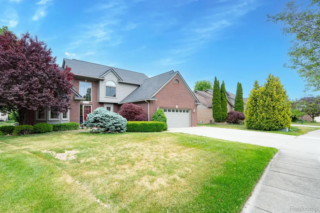 47248 Malburg Way Drive Macomb Township MI 48044