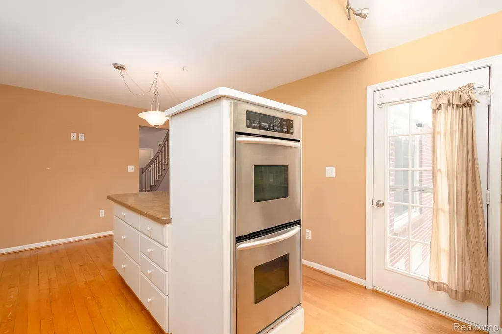 47248 Malburg Way Drive Macomb Township MI 48044
