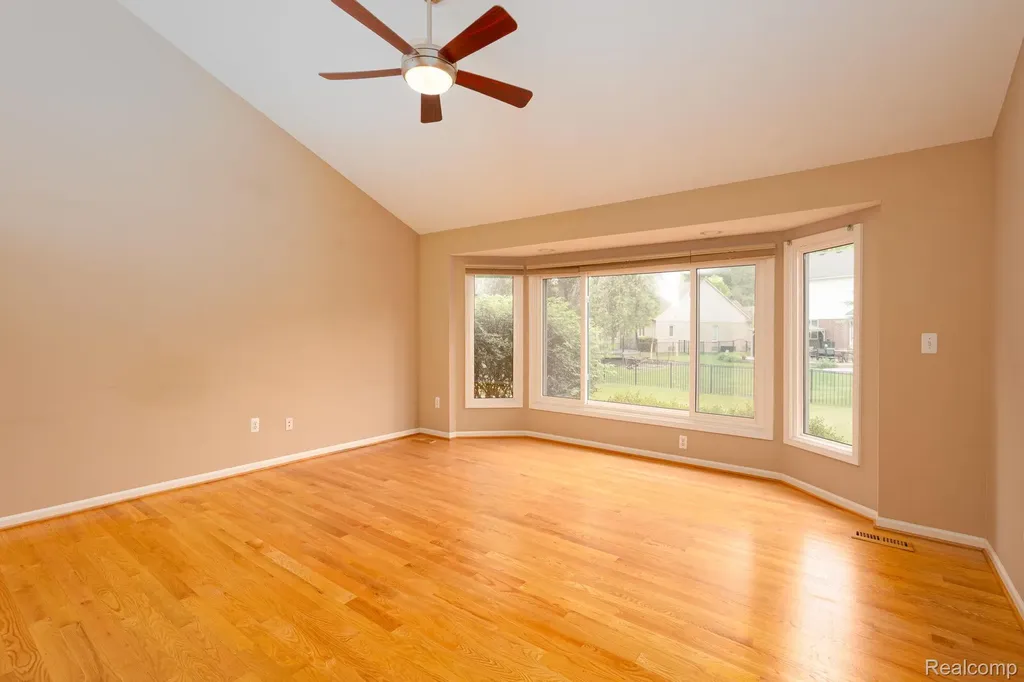 47248 Malburg Way Drive Macomb Township MI 48044