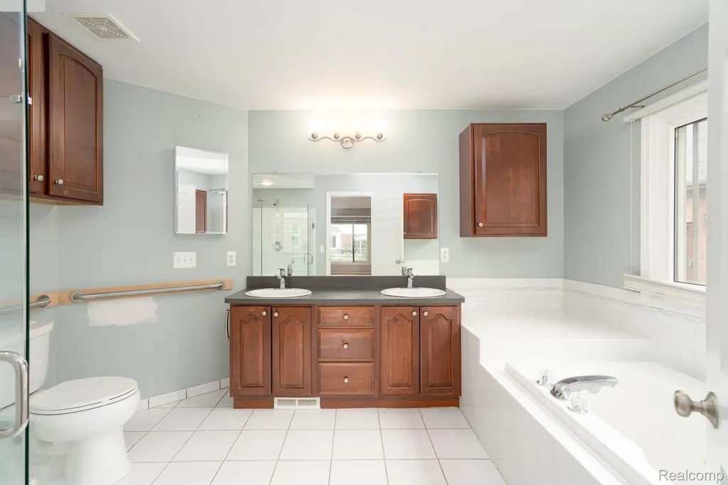 47248 Malburg Way Drive Macomb Township MI 48044