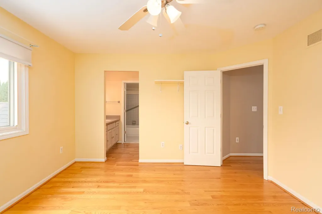 47248 Malburg Way Drive Macomb Township MI 48044
