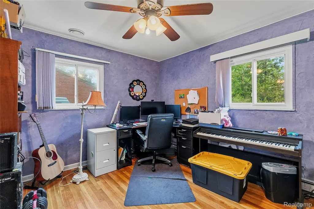 47735 Jeffry Shelby Charter Township MI 48317