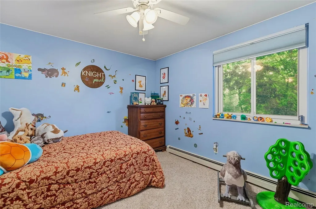 47735 Jeffry Shelby Charter Township MI 48317