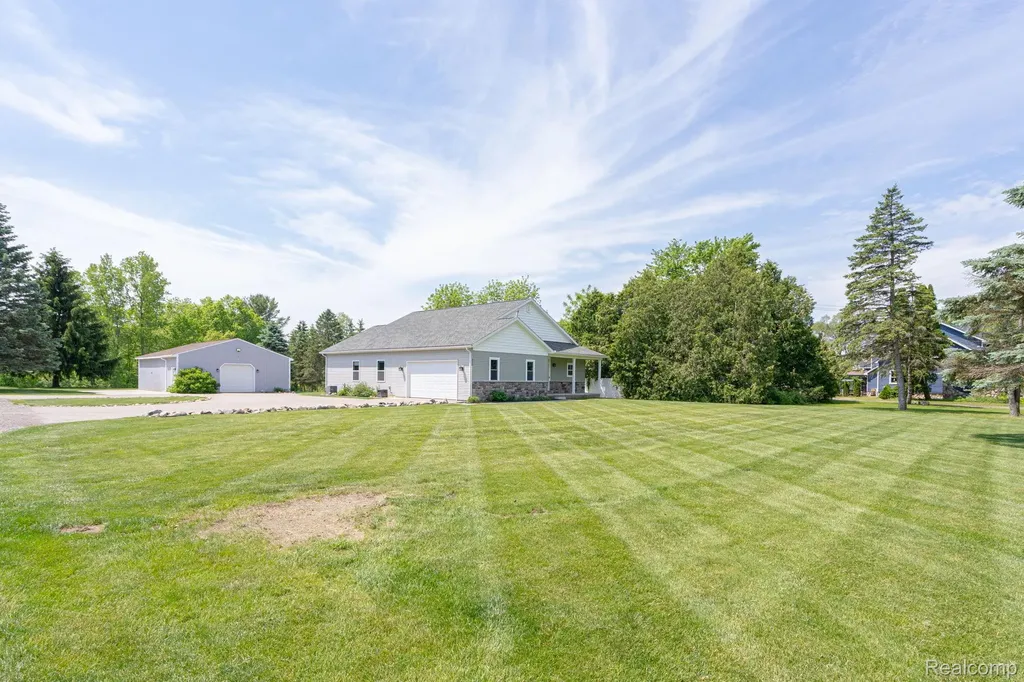 4610 Clyde Road Oceola Township MI 48855
