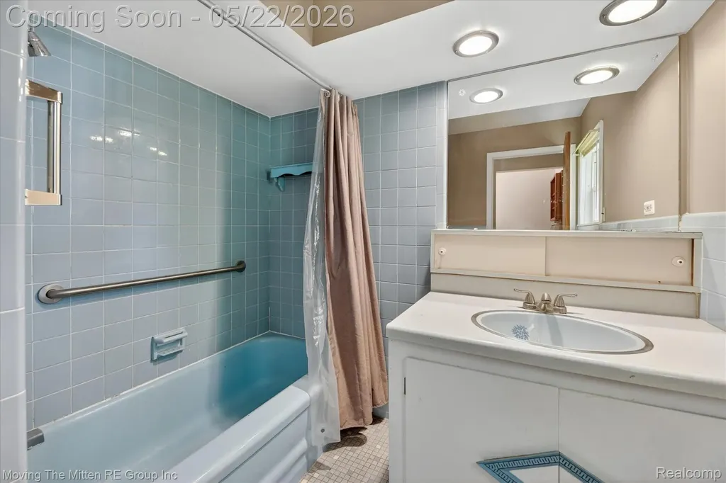 25505 Wick Road Taylor City MI 48180