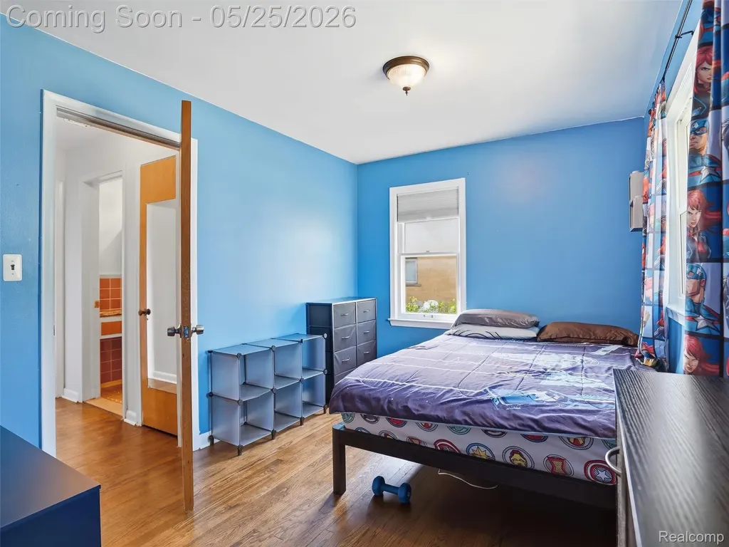 33160 Defour Drive Sterling Heights City MI 48310