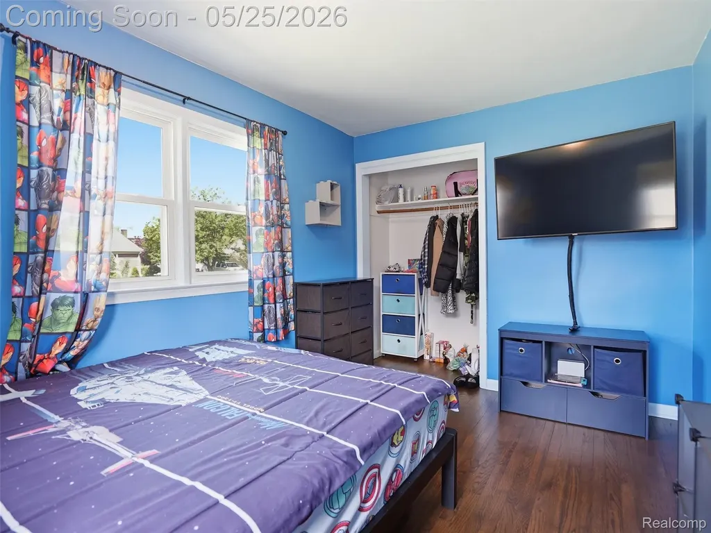33160 Defour Drive Sterling Heights City MI 48310