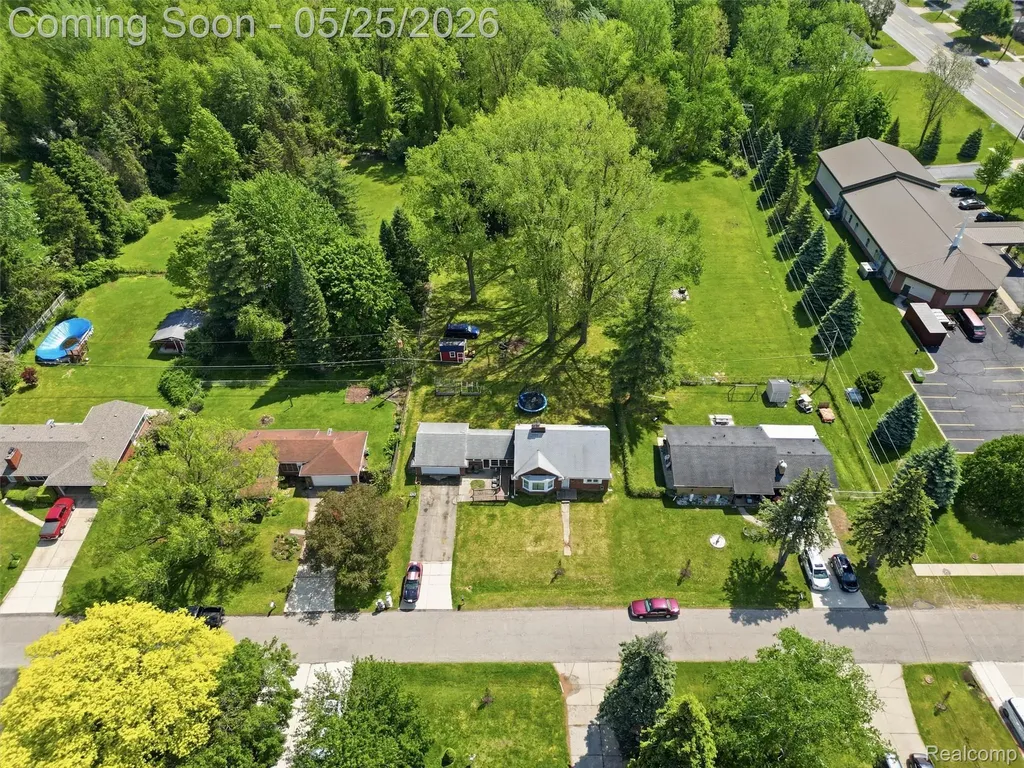 33160 Defour Drive Sterling Heights City MI 48310