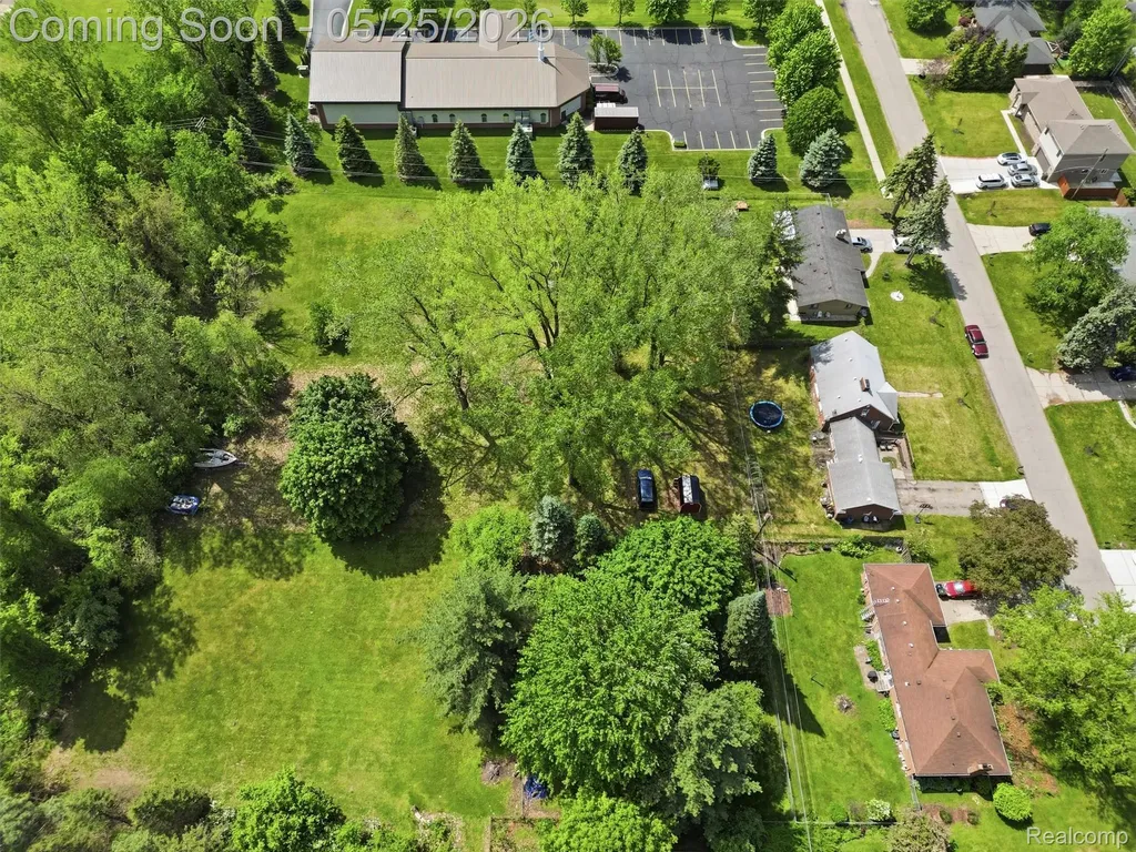 33160 Defour Drive Sterling Heights City MI 48310