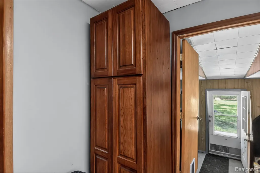 3660 Keewahdin Road Fort Gratiot Charter Township MI 48059