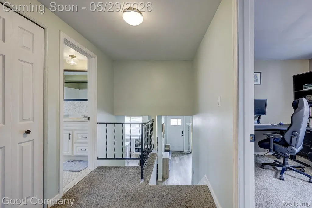 2410 E Lincoln Avenue Royal Oak City MI 48067
