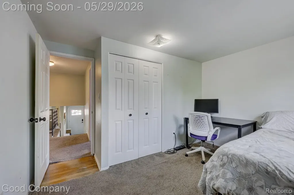 2410 E Lincoln Avenue Royal Oak City MI 48067